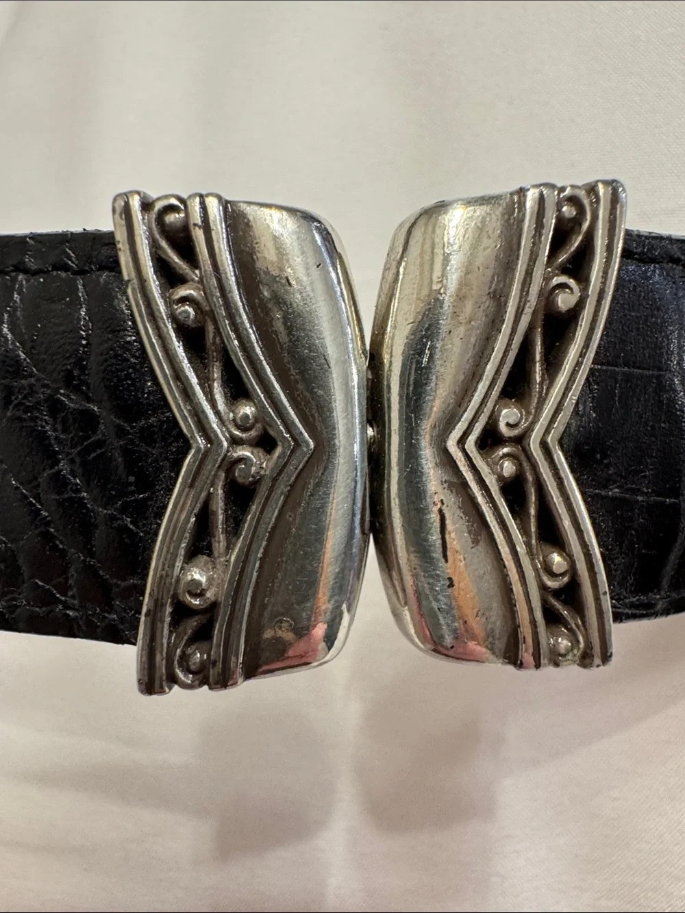 Vintage Brighton Reversible Croc-Embossed Leather Belt w/Ornate Silver Buckle